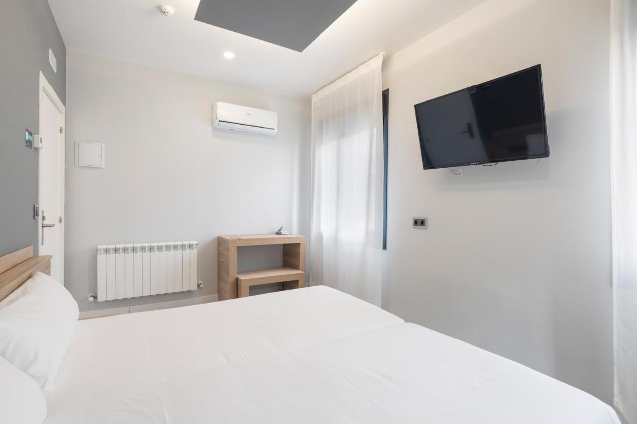 Albergue Alda Pilgrim Ponferrada Luaran gambar