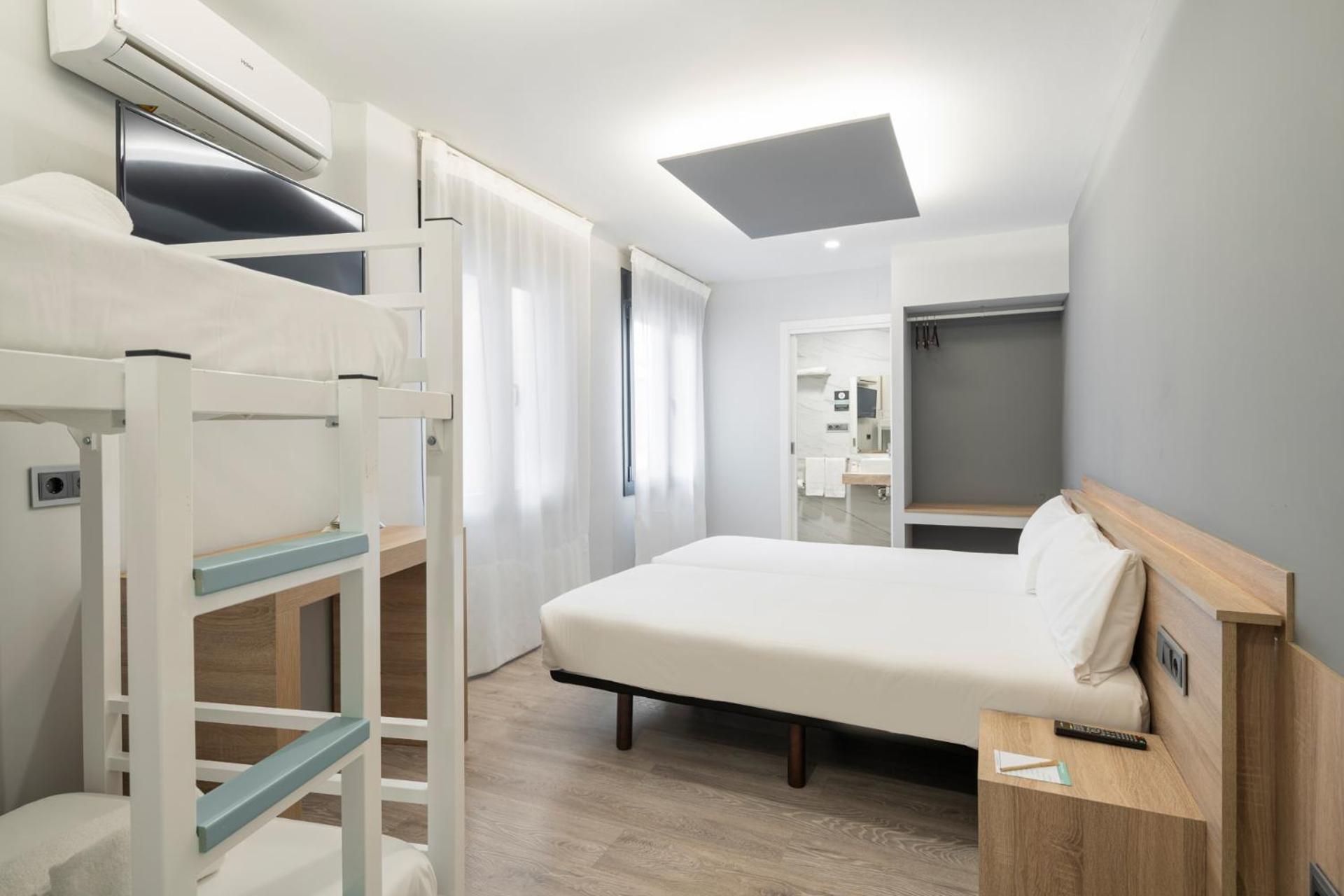 Albergue Alda Pilgrim Ponferrada Luaran gambar